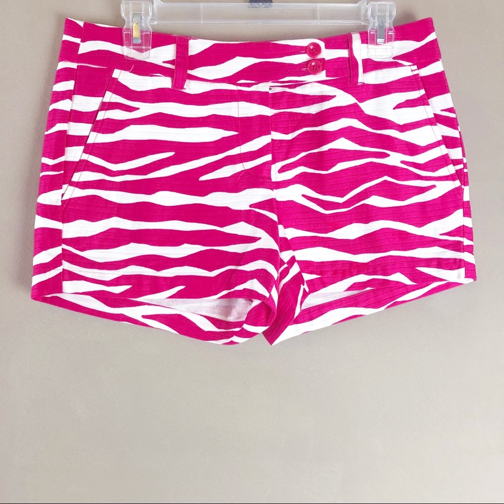 EUC Vineyard Vines pink zebra stripe short 6